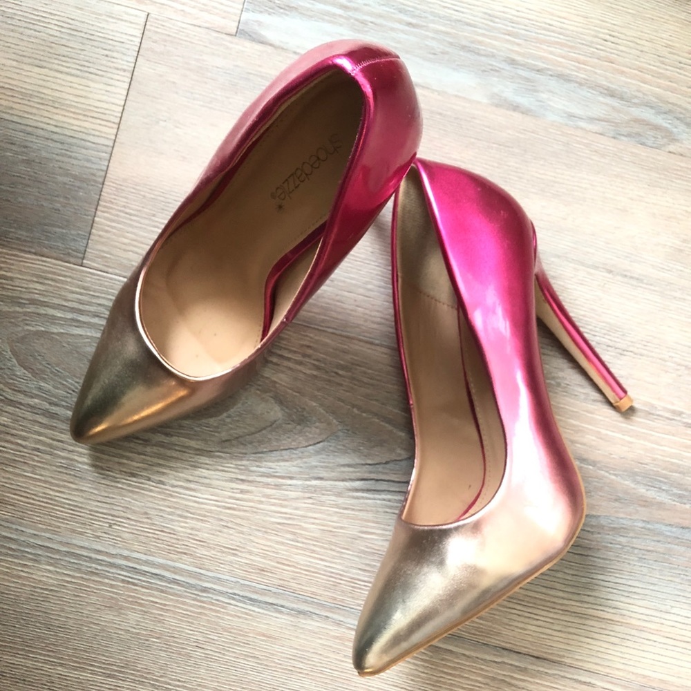 Metallic Ombré Pumps